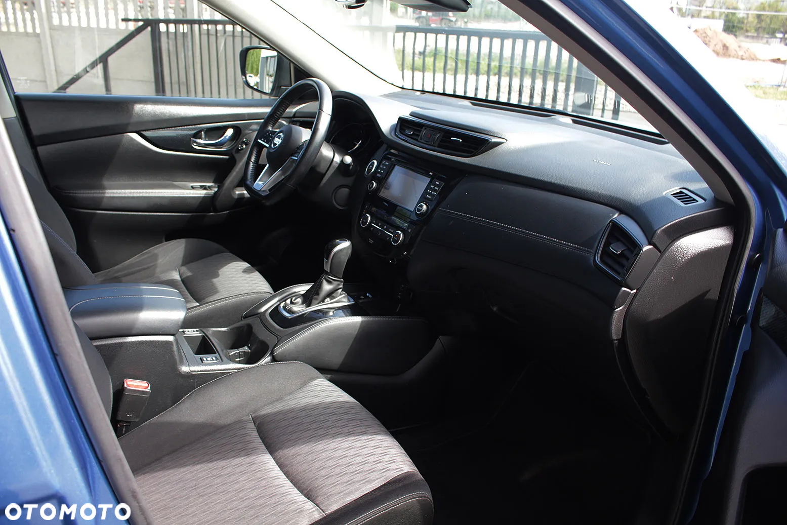 Nissan X-Trail 1.7 dCi N-Connecta 2WD Xtronic 7os - 9