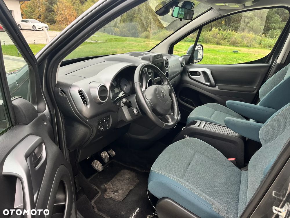 Citroën Berlingo Multispace PureTech 110 90 Jahre - 12