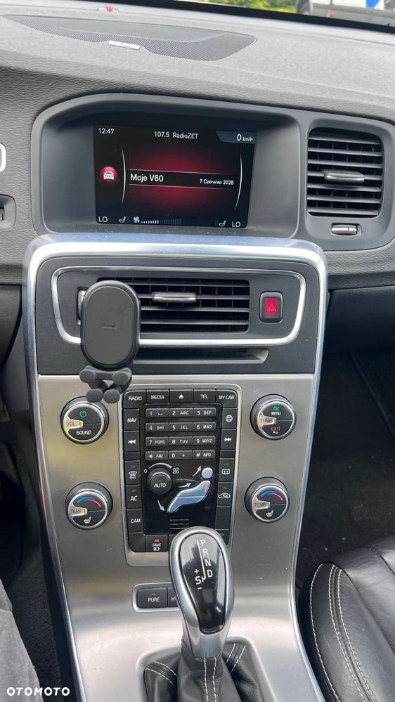Volvo V60 - 16