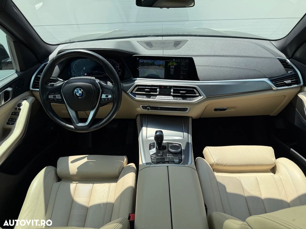BMW X5 2022 — imagine 13