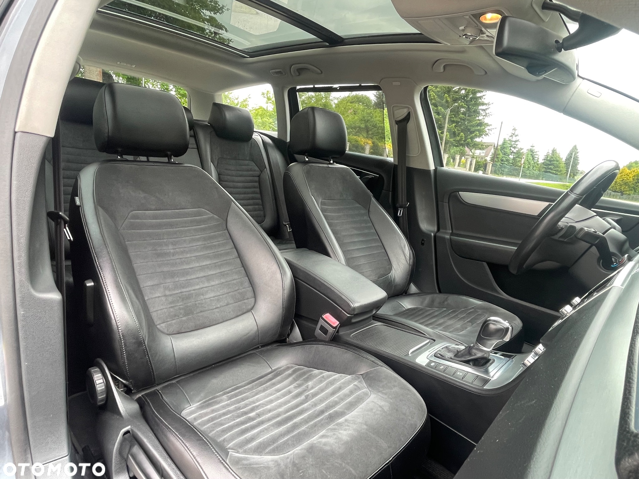 Volkswagen Passat 2.0 TDI 4Mot Highline DSG - 15