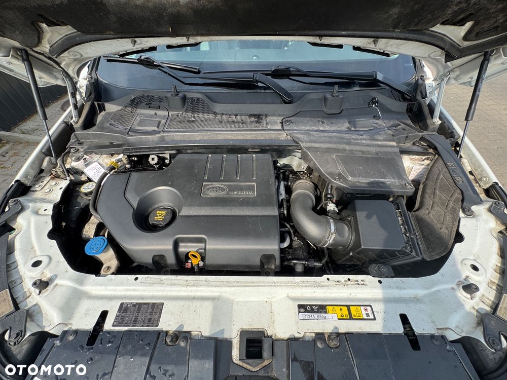 Land Rover Discovery Sport 2.0 TD4 HSE - 15