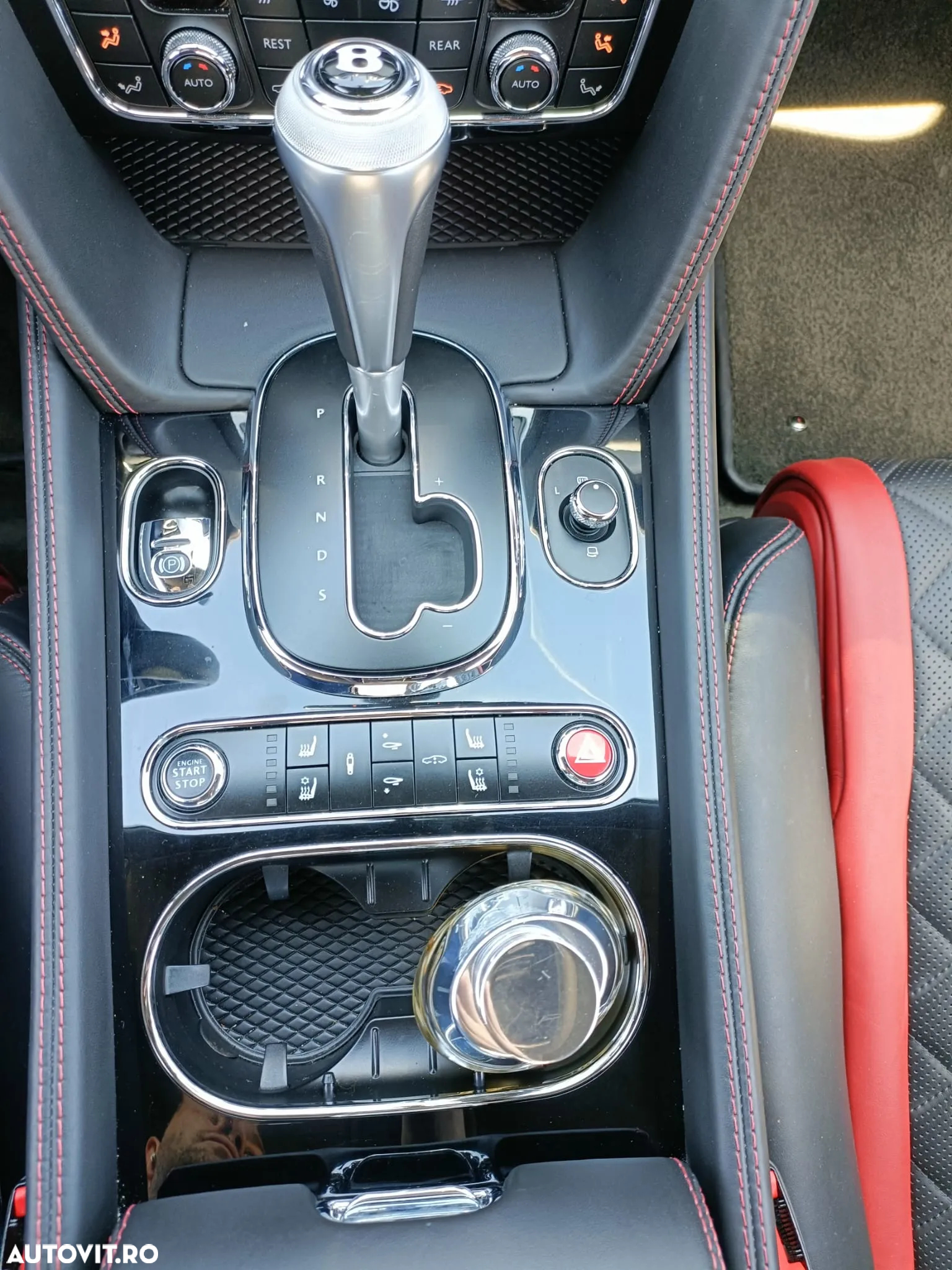 Bentley Continental GTC V8 - 16