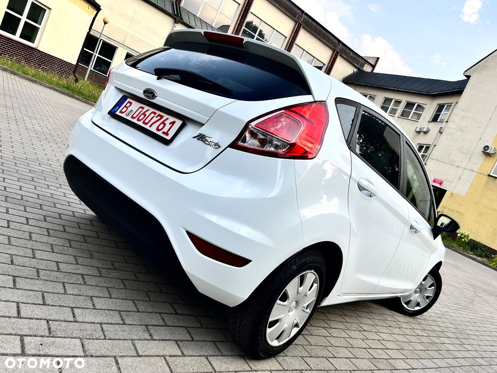 Ford Fiesta 1.25 Platinium X - 4