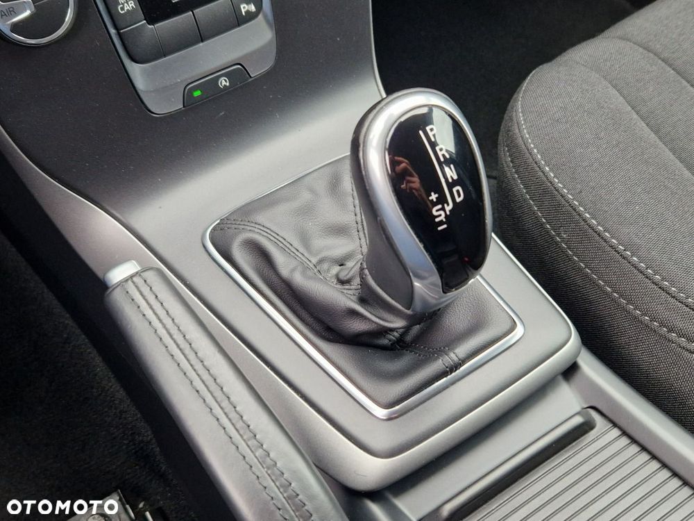 Volvo V40 D2 Drive-E Kinetic - 28