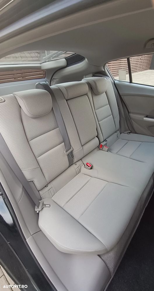 HONDA Insight 2011 — imagine 14
