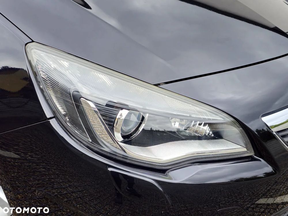 Opel Astra 1.4 T Cosmo - 13