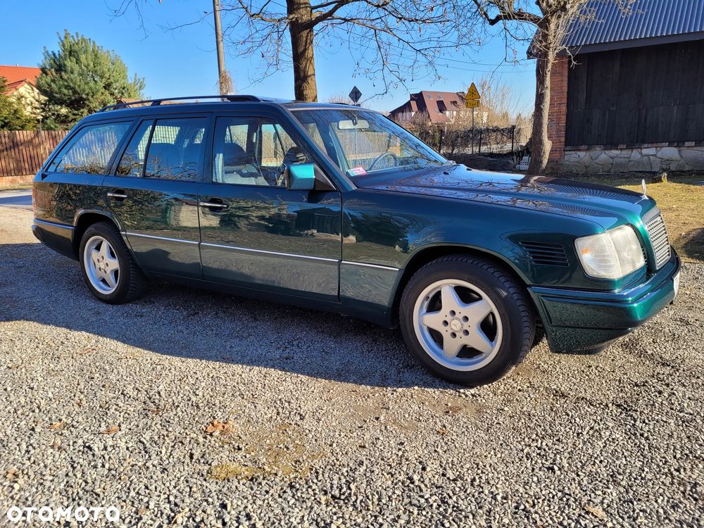 Mercedes-Benz Klasa E - 2