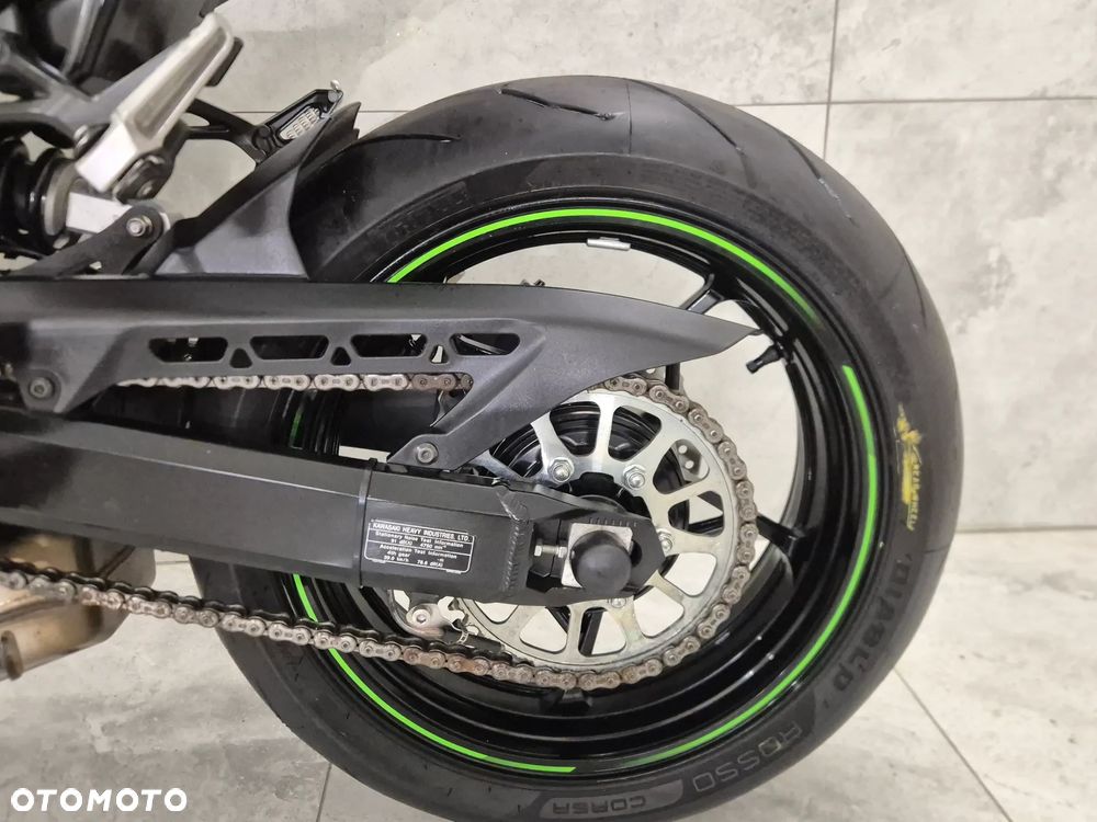 Kawasaki Z 900 - 21