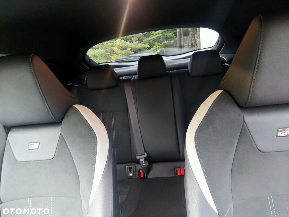 Toyota C-HR 2.0 Hybrid GR Sport - 14