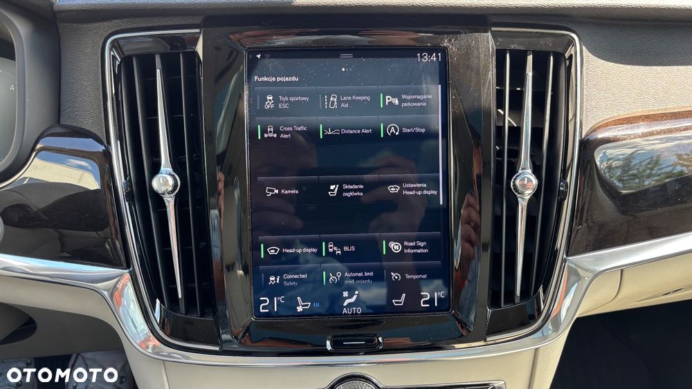 Volvo V90 D5 SCR AWD Inscription - 19