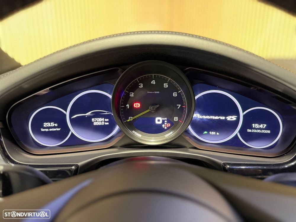 Porsche Panamera 4S E-Hybrid - 8