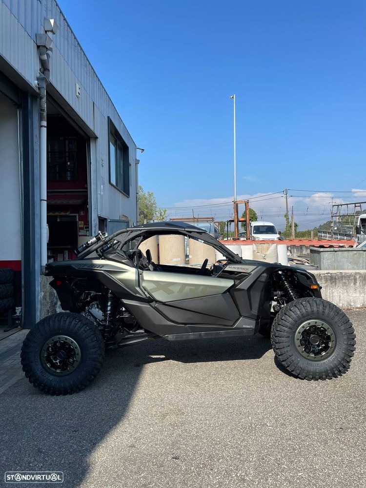 Can-Am Maverick X3 RC Turbo RR 2026 - Homologado - 9
