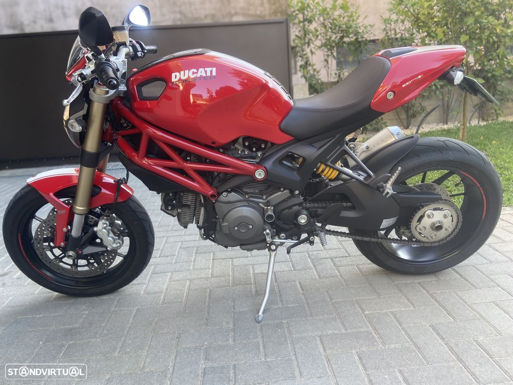 Ducati Monster 1100 evo ABS - 19