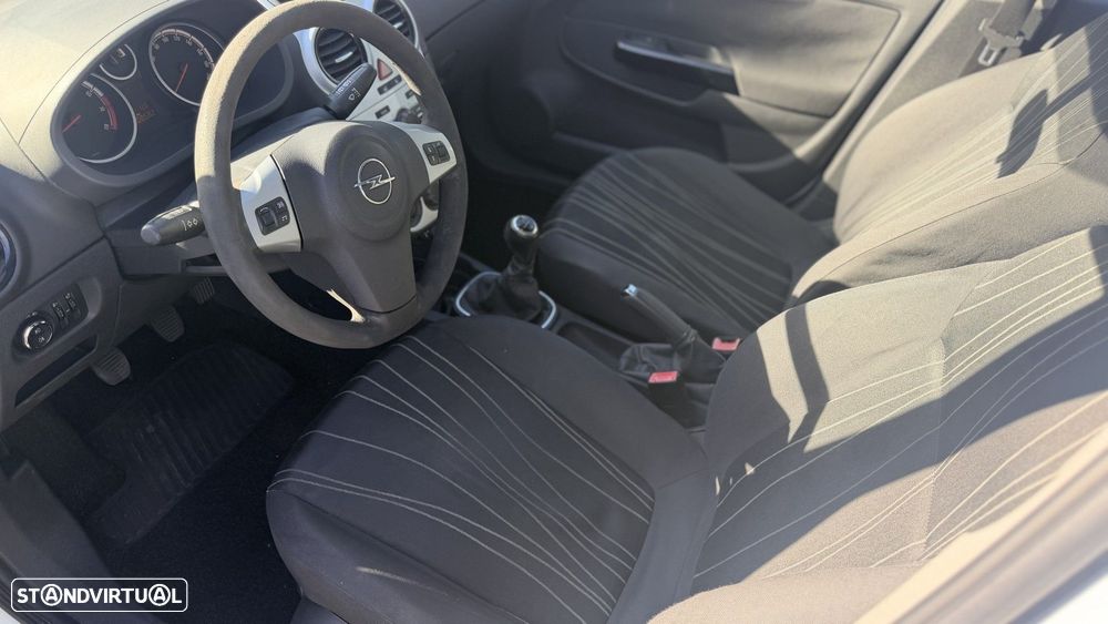 Opel Corsa 1.2 Enjoy - 6