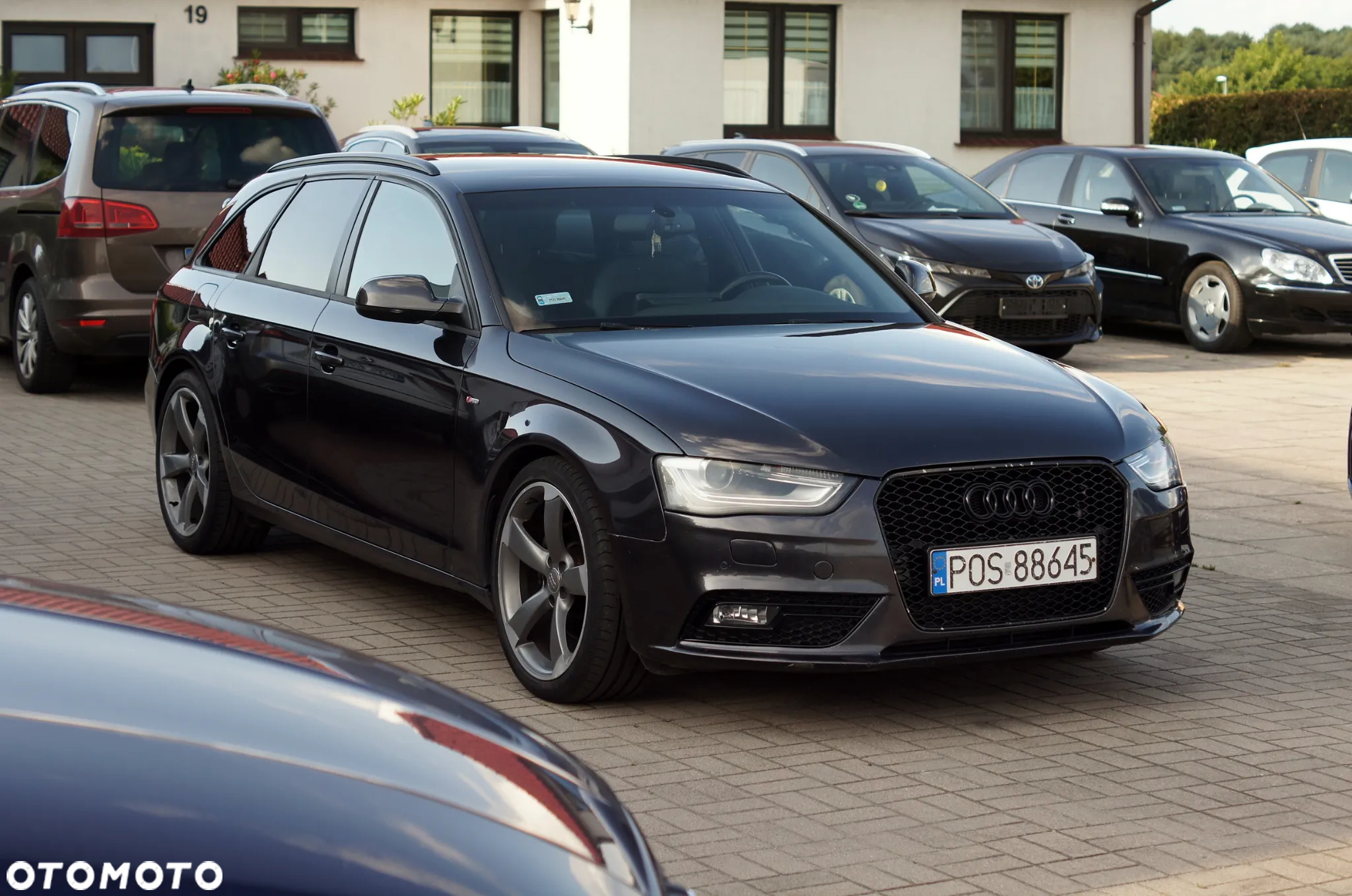 Audi A4 Avant 2.0 TDI DPF quattro S tronic S line Sportpaket - 3