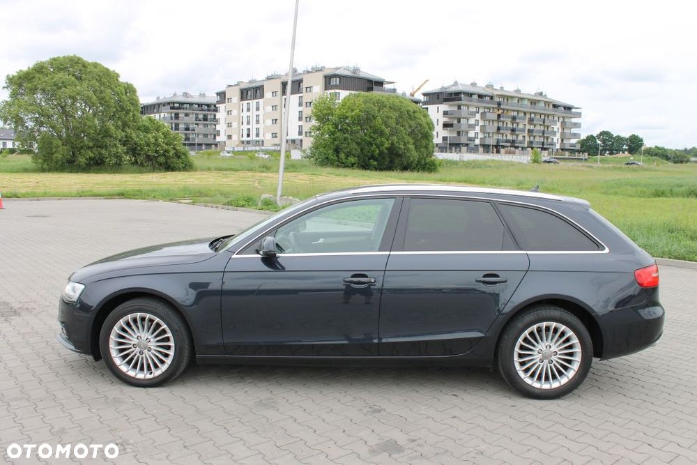 Audi A4 Avant 2.0 TDI DPF Ambition - 2