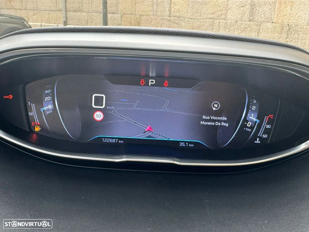 Peugeot 5008 1.5 BlueHDi Active Pack EAT8 - 12