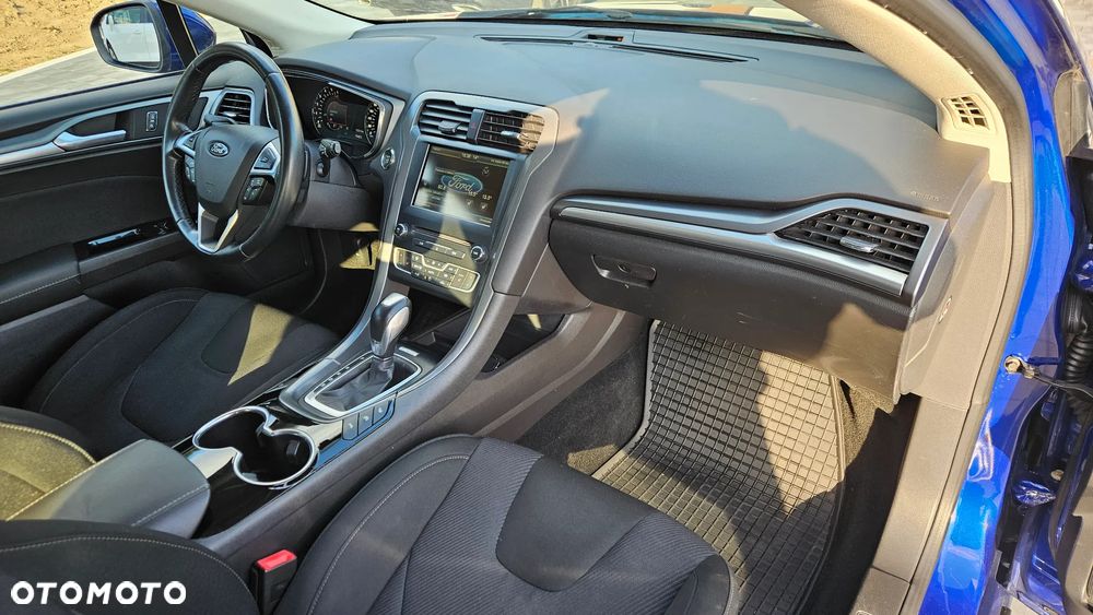 Ford Mondeo - 24
