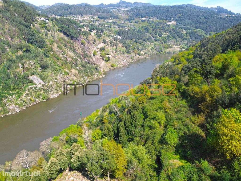 Quinta com frente de Rio Douro - Grande imagem: 3/34