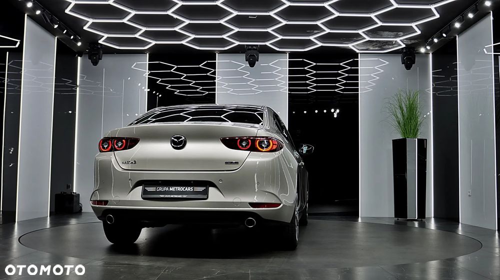 Mazda 3 e-SKYACTIV-G 150 M HYBRID DRIVE EXCLUSIVE-LINE - 8