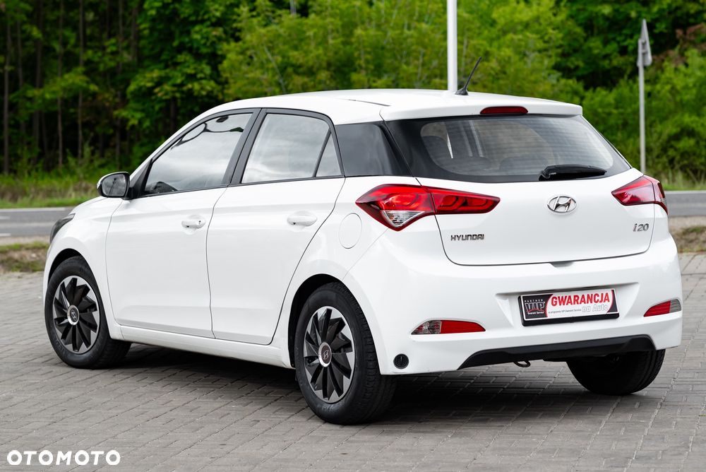 Hyundai i20 1.2 - 13