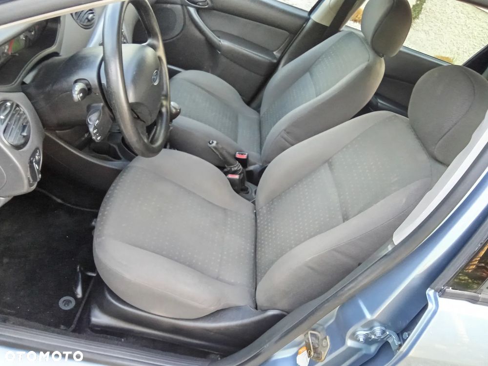 Ford Focus 1.8 TDCi Titanium - 16