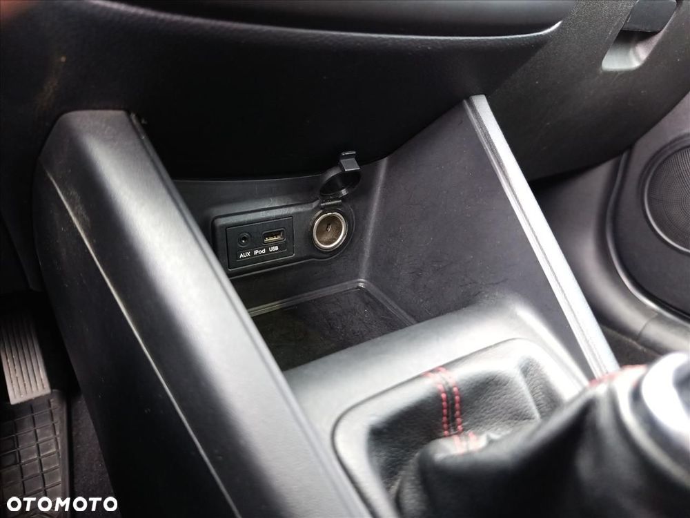 Kia Venga 1.4 CRDi L - 28