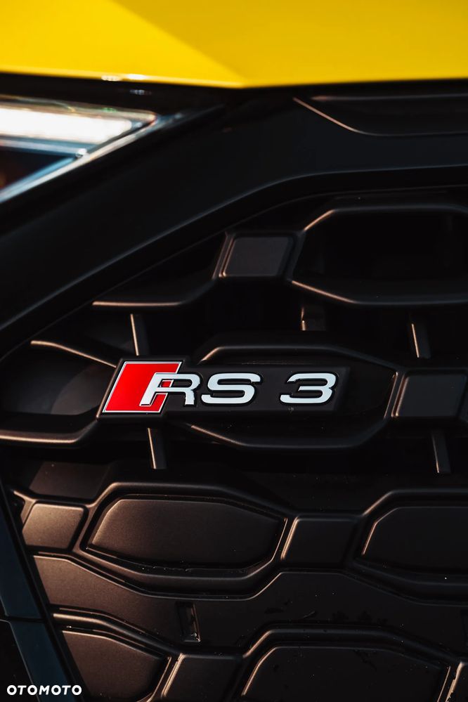 Audi RS3 Limousine - 9
