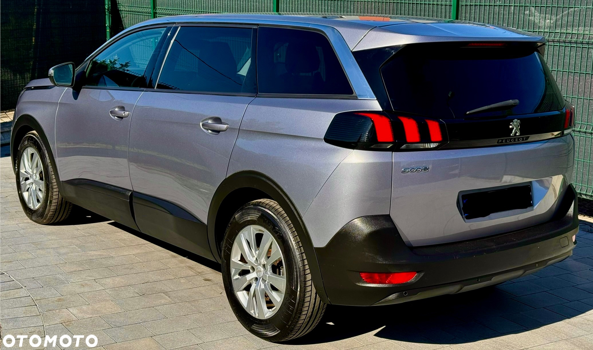 Peugeot 5008 BlueHDI 130 EAT8 Active Business-Paket - 6