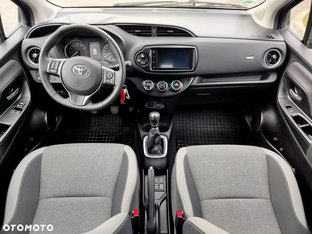 Toyota Yaris 1.5 20th Anniversary - 6