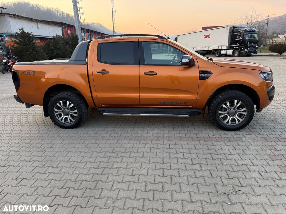 Ford Ranger 4x4 Cabina Dubla WILDTRACK Aut. - 3