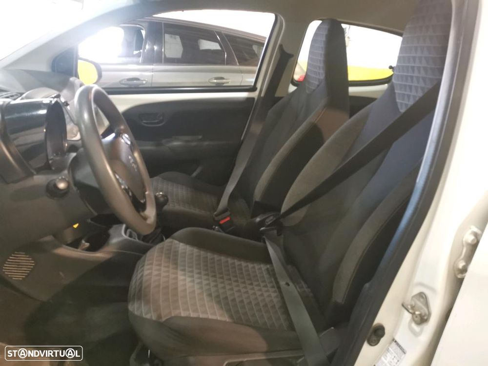 Peugeot 108 2020 photo 5