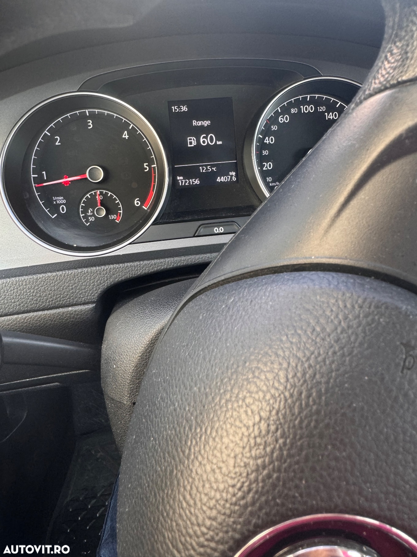 Volkswagen Golf - 8