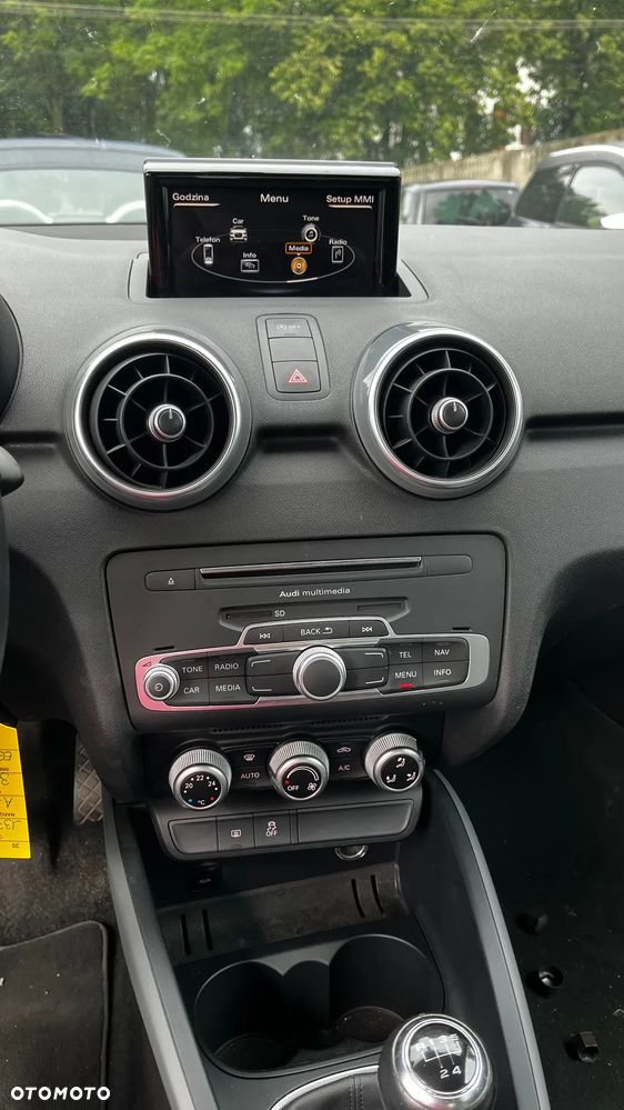 Audi A1 Sportback 1.0 TFSI ultra design - 6