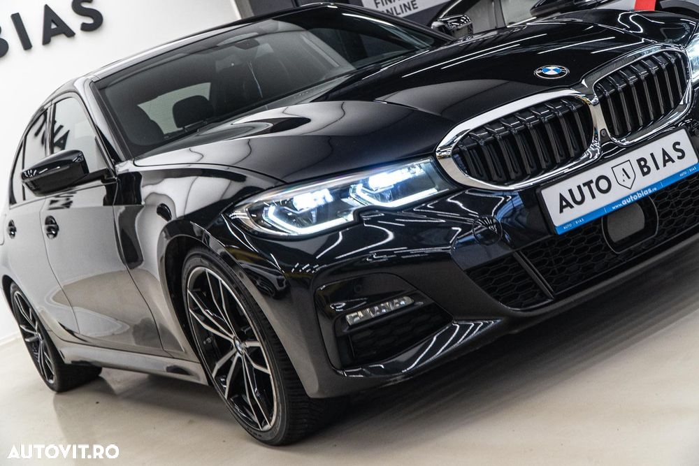 BMW Seria 3 320d Aut. M Sport - 29