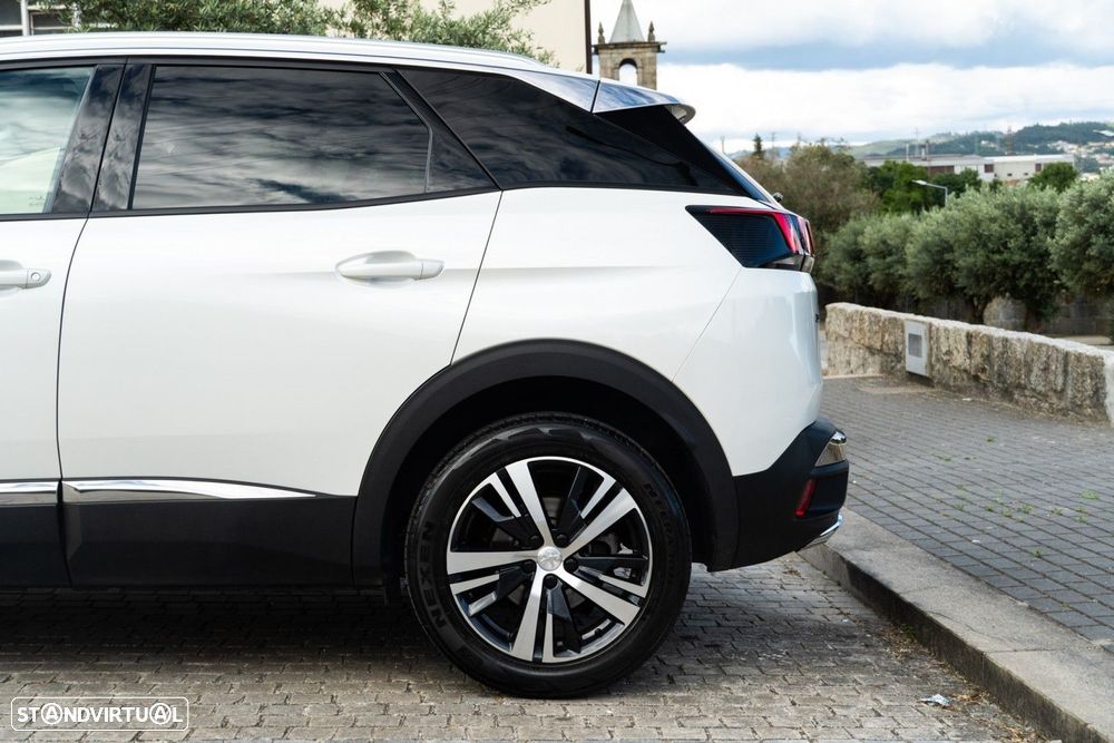Peugeot 3008 1.2 PureTech Allure Pack - 47