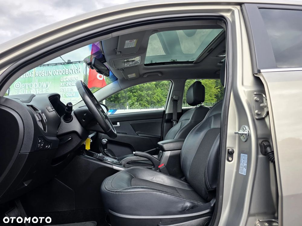 Kia Sportage 2.0 XL 2WD - 11