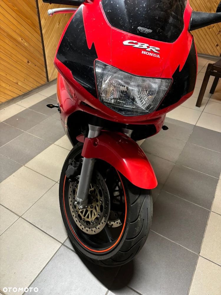Honda CBR - 11
