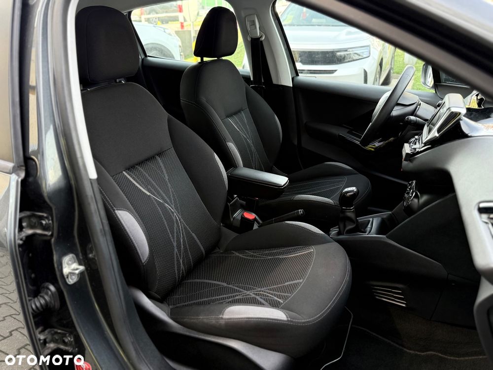 Peugeot 208 PureTech 82 Active - 25