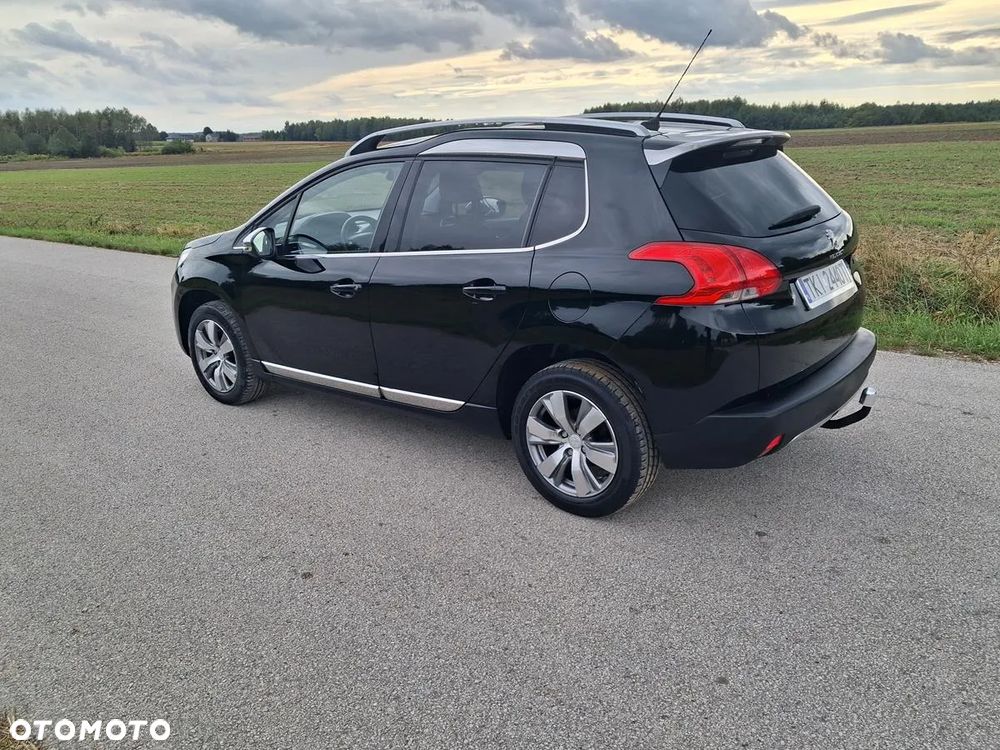 Peugeot 2008 - 9