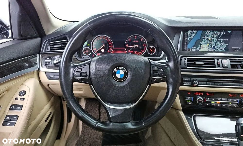 BMW Seria 5 520d xDrive Luxury Line - 6