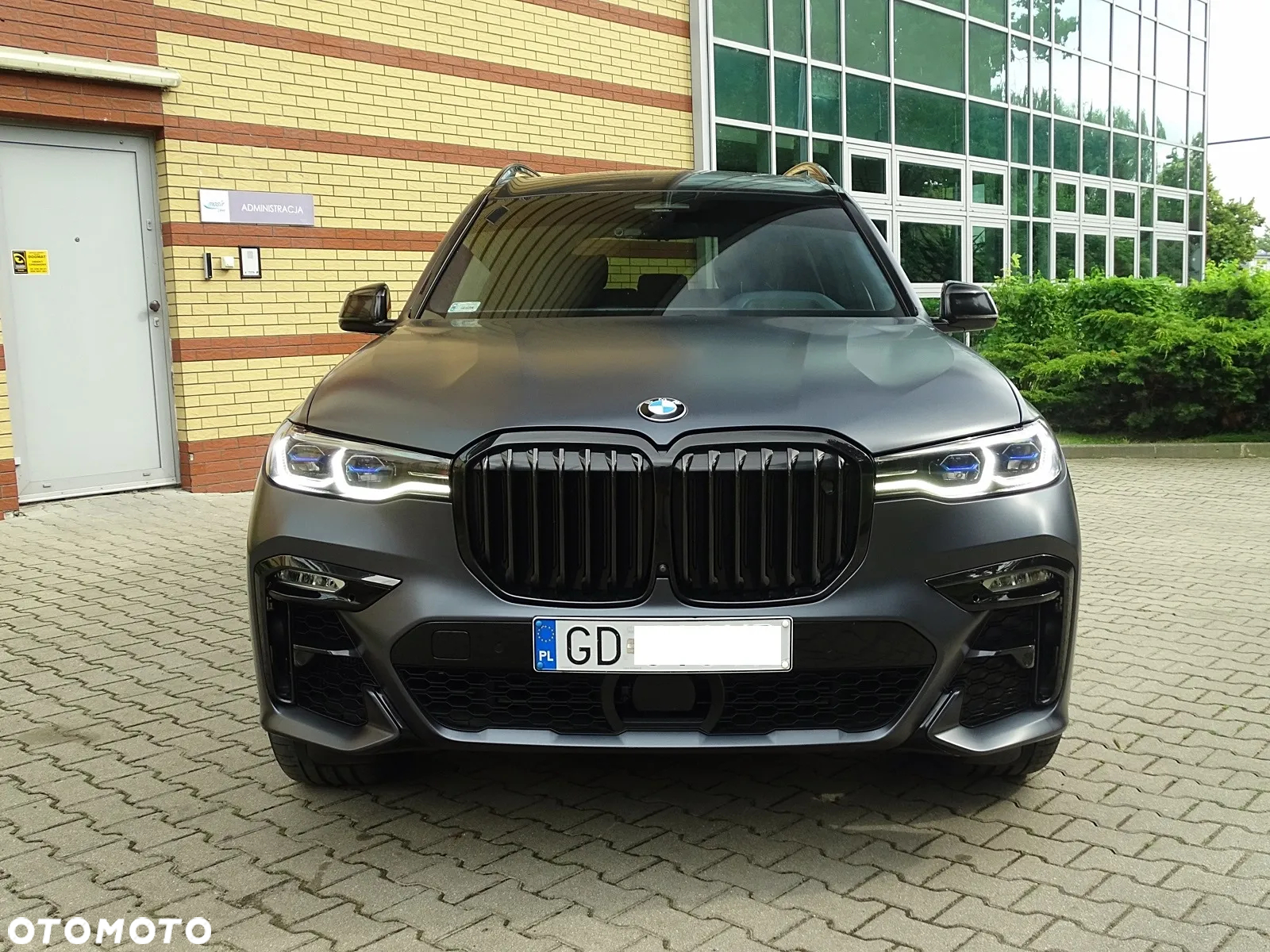 BMW X7 M50d sport - 9
