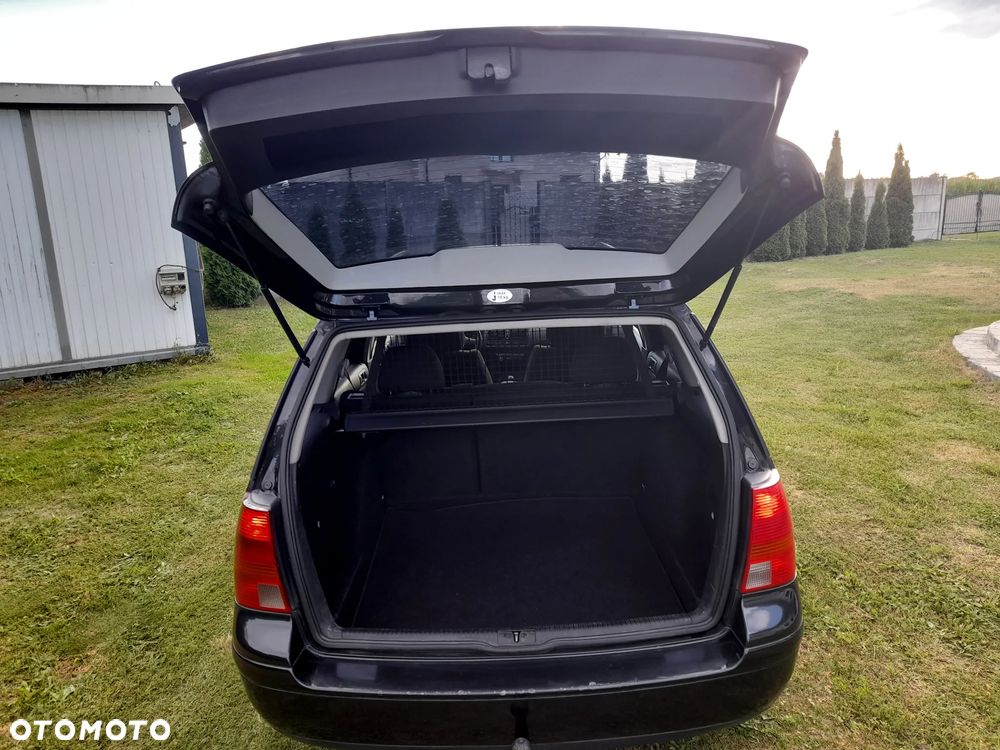 Volkswagen Golf IV 1.6 Comfortline - 12