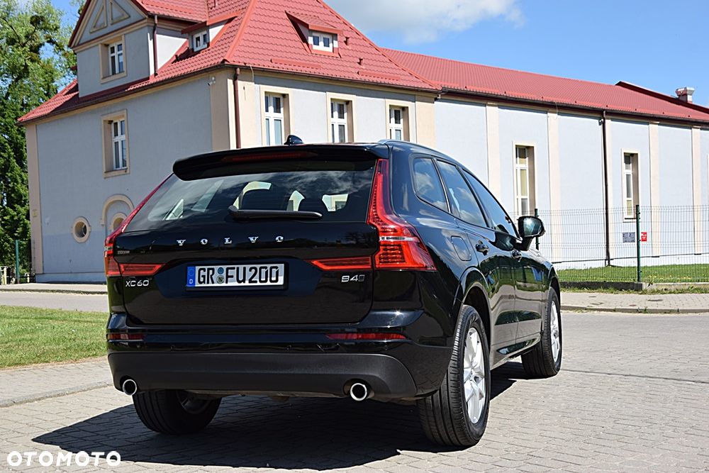 Volvo XC 60 B4 D AWD Geartronic Inscription - 3