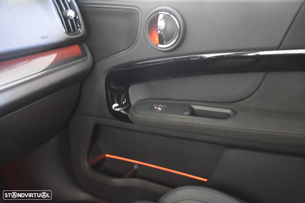 MINI Countryman Cooper SE ALL4 Auto - 38