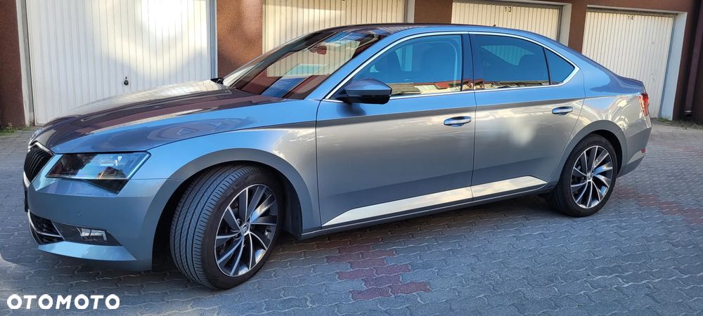 Skoda Superb 2.0 TSI 4x4 L&K DSG - 6