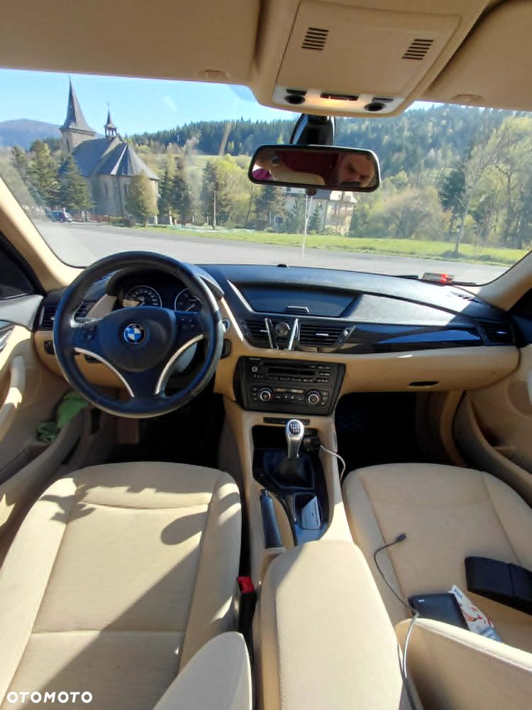 BMW X1 xDrive18d - 6