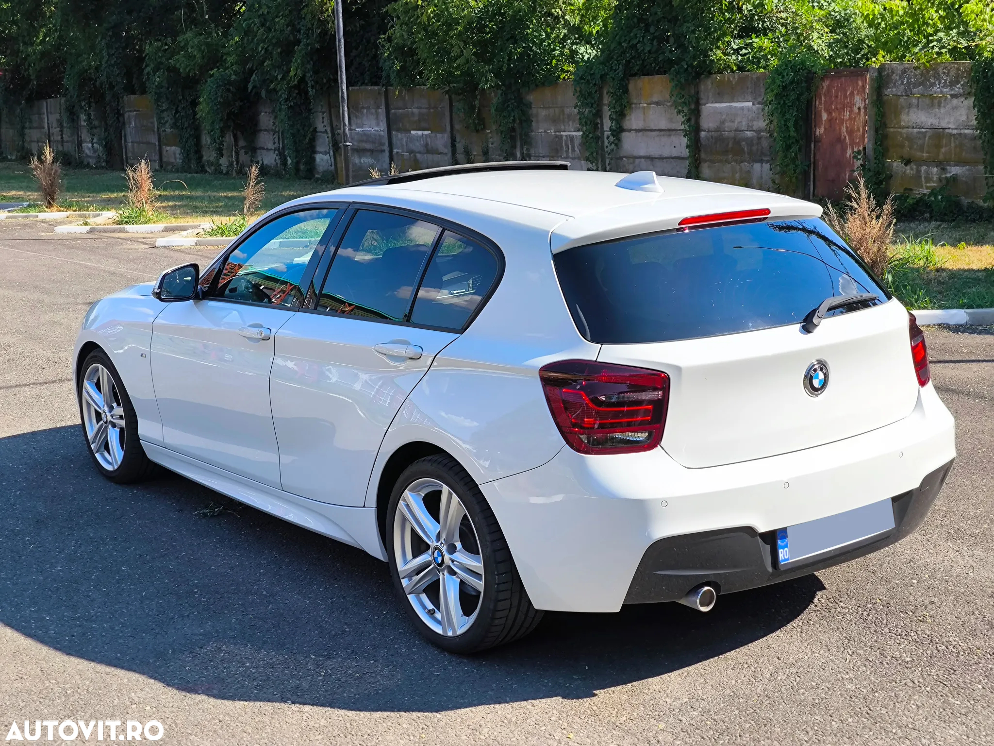BMW Seria 1 116d - 4