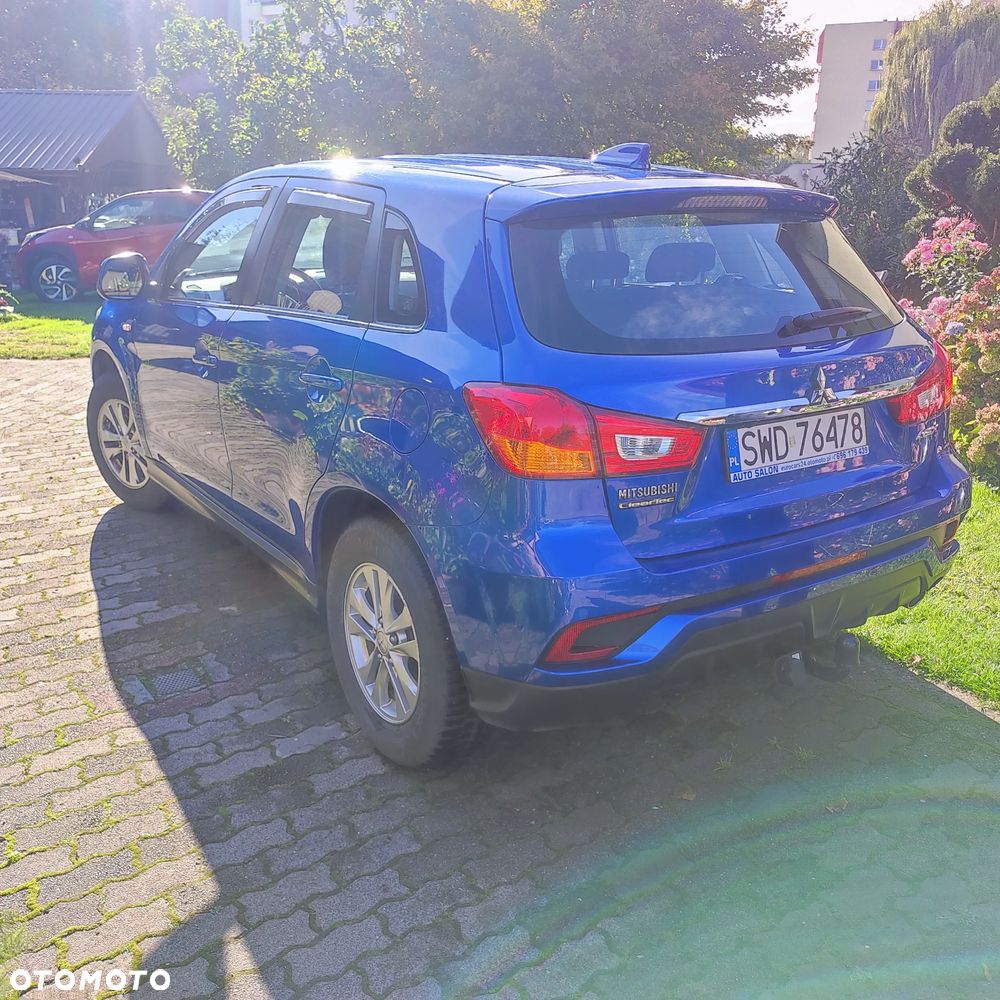 Mitsubishi ASX - 8